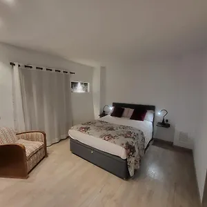 Turistic - Piso De 3 Apartamento Gerona